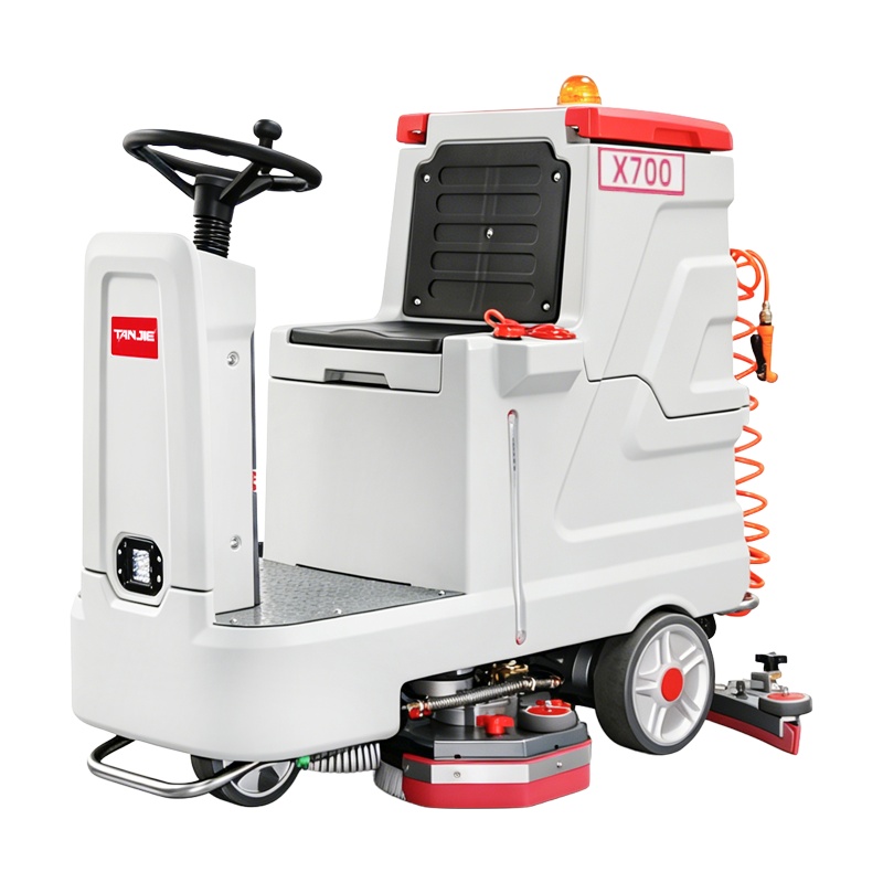 盘锦坦洁全自动驾驶式洗地机X700